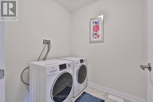 77 Keelson Street, Welland, ON - Indoor Photo Showing Laundry Room