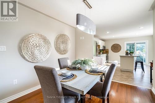 9 Burgundy Court, Whitby, ON - Indoor Photo Showing Dining Room