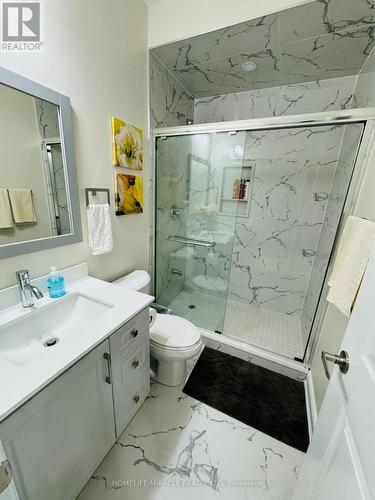 84 Bermondsey Way, Brampton, ON - Indoor Photo Showing Bathroom