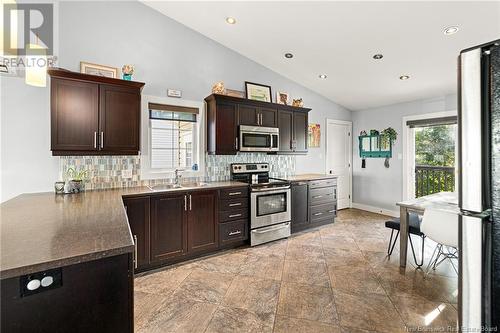 109 Mcqueen, Shediac, NB - Indoor Photo Showing Kitchen