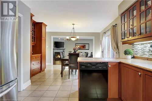 764 Saginaw Parkway, Cambridge, ON - Indoor Photo Showing Kitchen