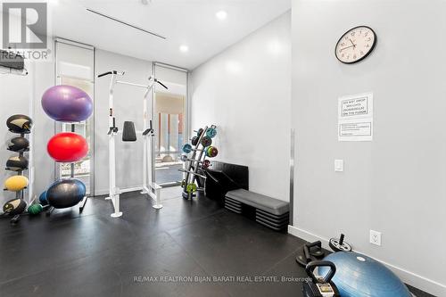 1201 - 30 Canterbury Place, Toronto, ON - Indoor Photo Showing Gym Room