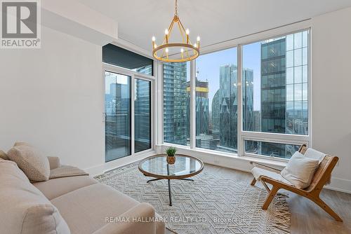 4103 - 10 York Street, Toronto, ON -  Photo Showing Living Room