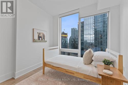 4103 - 10 York Street, Toronto, ON - Indoor Photo Showing Bedroom