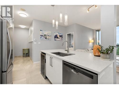 906 6837 Station Hill Drive, Burnaby, BC - Indoor Photo Showing Kitchen With Double Sink With Upgraded Kitchen