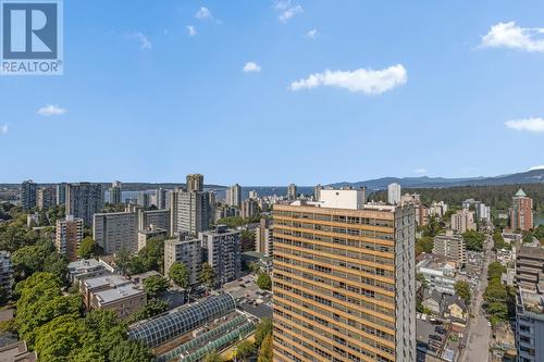 2X01 1568 Alberni Street, Vancouver, BC - Outdoor With View