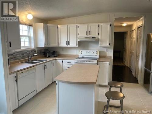 615 Champlain Street, Shediac, NB - Indoor Photo Showing Kitchen With Double Sink