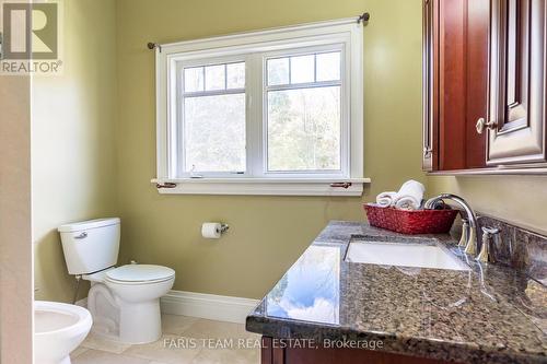 5395 Line 8 N, Oro-Medonte, ON - Indoor Photo Showing Bathroom