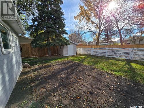 226 Douglas Road, Weyburn, SK - Outdoor