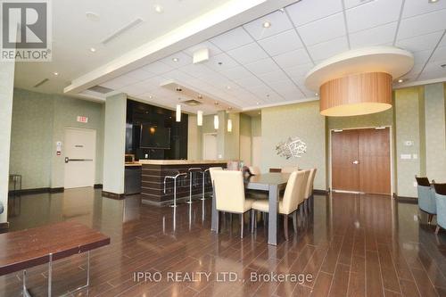 1805 - 215 Queen Street E, Brampton, ON - Indoor Photo Showing Dining Room