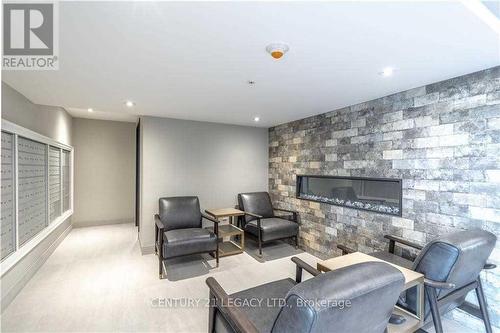 604 - 610 Farmstead Drive, Milton, ON - Indoor With Fireplace