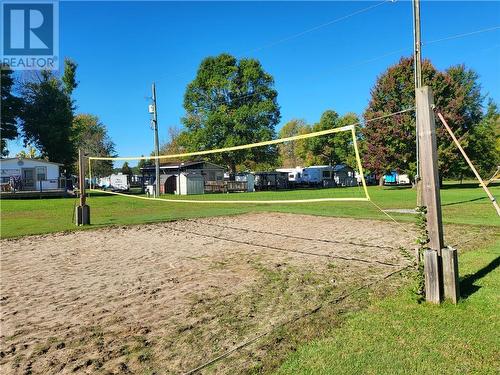 Beach volleyball - 538 Clear Lake Road, Elgin, ON - Outdoor