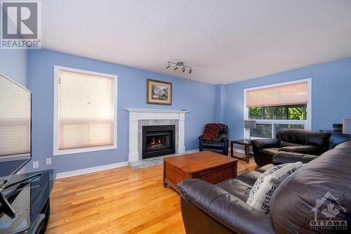 58 Allenby Road, Ottawa, ON - Indoor Photo Showing Living Room With Fireplace