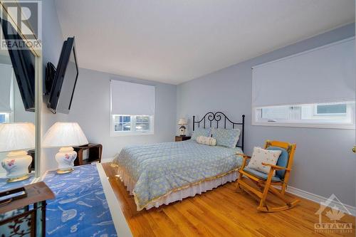 58 Allenby Road, Ottawa, ON - Indoor Photo Showing Bedroom