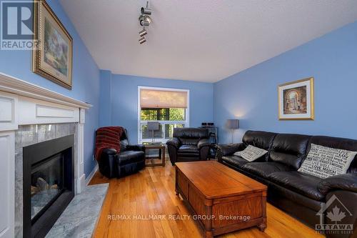 58 Allenby Road, Ottawa, ON - Indoor Photo Showing Living Room With Fireplace