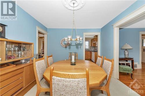 98 Harmer Avenue N, Ottawa, ON - Indoor Photo Showing Dining Room