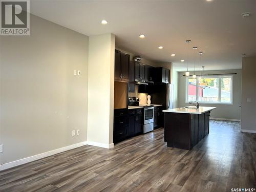 1317 8Th Avenue N, Saskatoon, SK - Indoor Photo Showing Kitchen