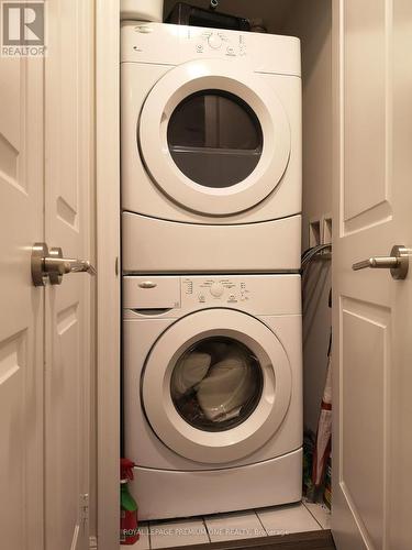 1718 - 75 East Liberty Street, Toronto, ON - Indoor Photo Showing Laundry Room