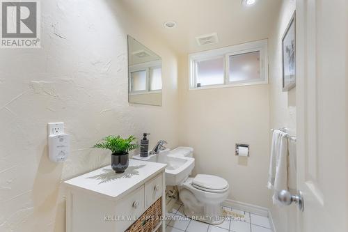 48 Gondola Crescent, Toronto, ON - Indoor Photo Showing Bathroom