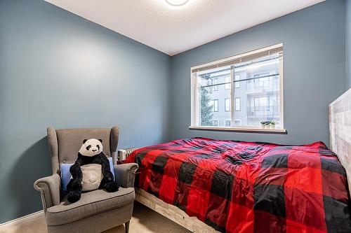 56 15871 85 Avenue, Surrey, BC - Indoor Photo Showing Bedroom