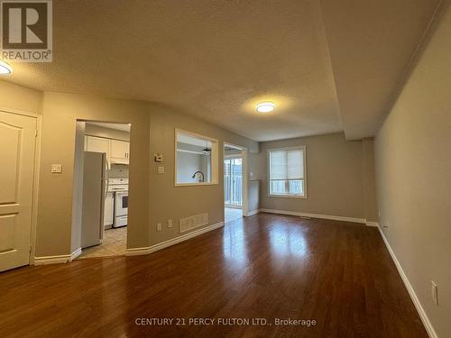 66 Tincomb Crescent, Whitby, ON - Indoor Photo Showing Other Room