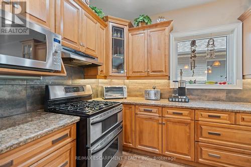 26 Muirfield Trail, Welland, ON - Indoor Photo Showing Kitchen