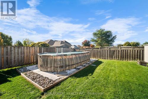 8 Meadowvale Drive, St. Thomas, ON - Outdoor