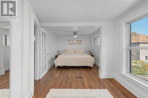 422 Moy Avenue, Windsor, ON - Indoor Photo Showing Bedroom