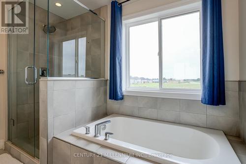 166 Bradshaw Drive, Stratford, ON - Indoor Photo Showing Bathroom