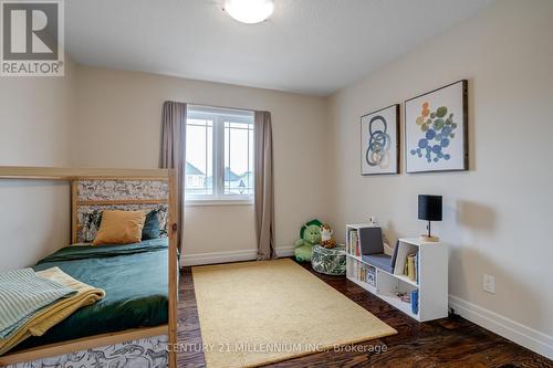 166 Bradshaw Drive, Stratford, ON - Indoor Photo Showing Bedroom