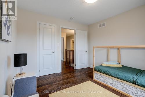 166 Bradshaw Drive, Stratford, ON - Indoor Photo Showing Bedroom