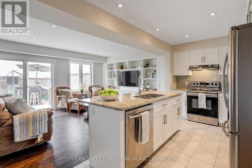 166 Bradshaw Drive, Stratford, ON - Indoor Photo Showing Kitchen With Stainless Steel Kitchen With Double Sink With Upgraded Kitchen