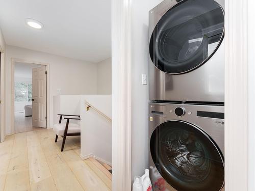 113 9978 151 Street, Surrey, BC - Indoor Photo Showing Laundry Room