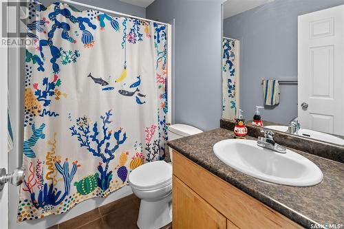 107 Brookdale Crescent, Saskatoon, SK - Indoor Photo Showing Bathroom