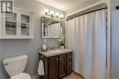 20 Galaxy, Moncton, NB - Indoor Photo Showing Bathroom