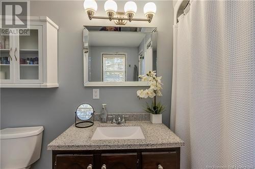 20 Galaxy, Moncton, NB - Indoor Photo Showing Bathroom