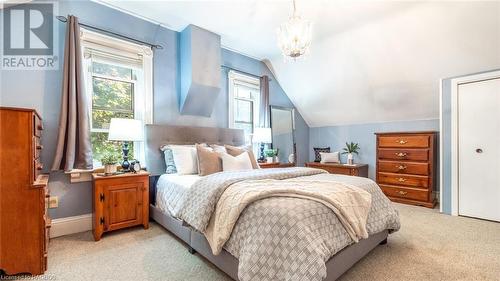 914 7Th Avenue E, Owen Sound, ON - Indoor Photo Showing Bedroom