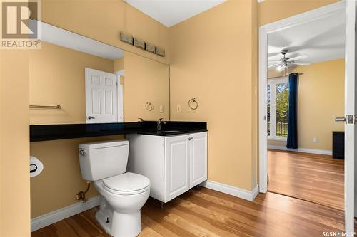 5018 Wascana Vista Court, Regina, SK - Indoor Photo Showing Bathroom