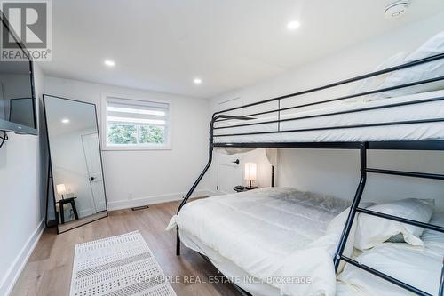 205 Hoyt Avenue, Tay, ON - Indoor Photo Showing Bedroom