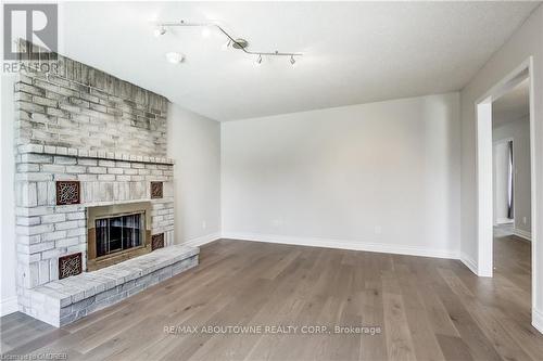 5392 Sheldon Park Drive, Burlington, ON - Indoor With Fireplace