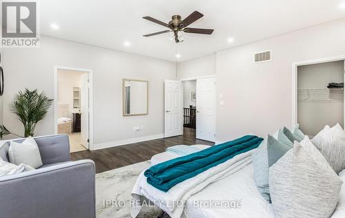 409 Coombs Court, Milton, ON - Indoor Photo Showing Bedroom