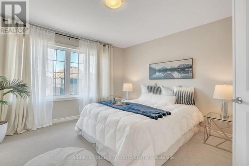 206 Cubitt Street, Clearview, ON - Indoor Photo Showing Bedroom