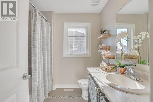 206 Cubitt Street, Clearview, ON - Indoor Photo Showing Bathroom