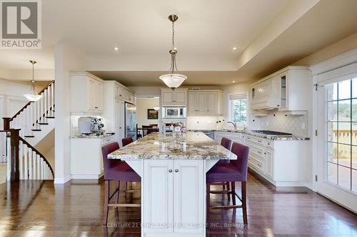 5 - 3 Reddington Drive, Caledon, ON - Indoor Photo Showing Kitchen With Upgraded Kitchen