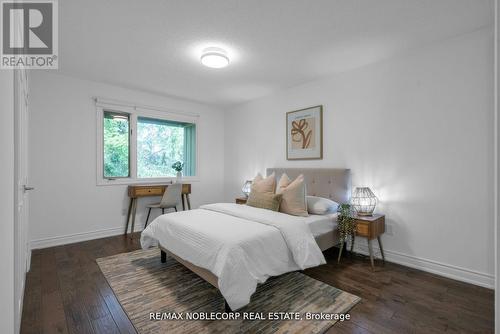 1 - 3100 Bayview Avenue, Toronto, ON - Indoor Photo Showing Bedroom