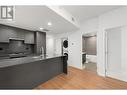 1807 2181 Madison Avenue, Burnaby, BC  - Indoor Photo Showing Kitchen 