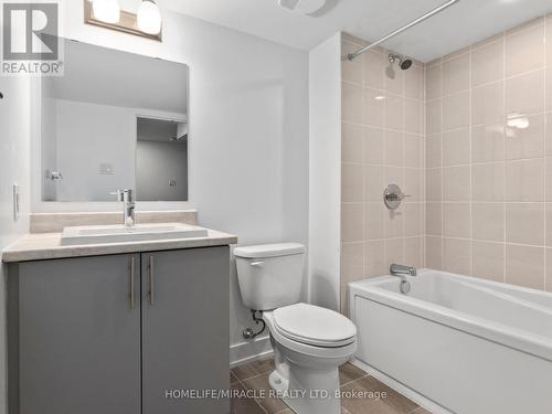 321 Makobe Lane E, Ottawa, ON - Indoor Photo Showing Bathroom