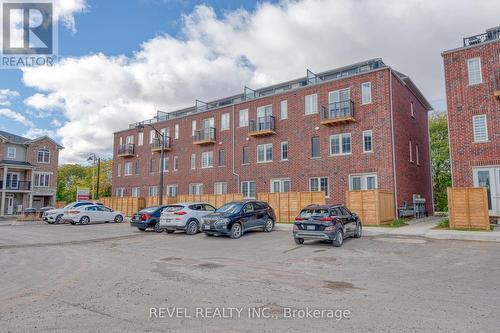 9 - 677 Park Road N, Brantford, ON - Outdoor With Balcony