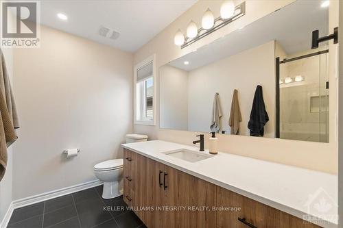 1060 Kijik Crescent, Ottawa, ON - Indoor Photo Showing Bathroom