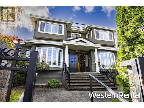 24** W 18Th Avenue, Vancouver, BC - Outdoor With Facade